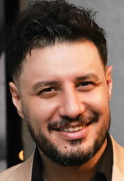 جواد عزتی