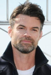 Daniel Gillies