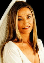 Amanda Donohoe