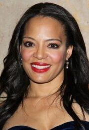 Luna Lauren Vélez