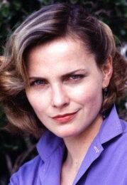 Nathalie Nell