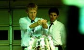 Kapsül izle (2004)
