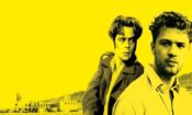 Silahların Gölgesinde izle (2000)